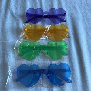 4x Heart Sunglasses